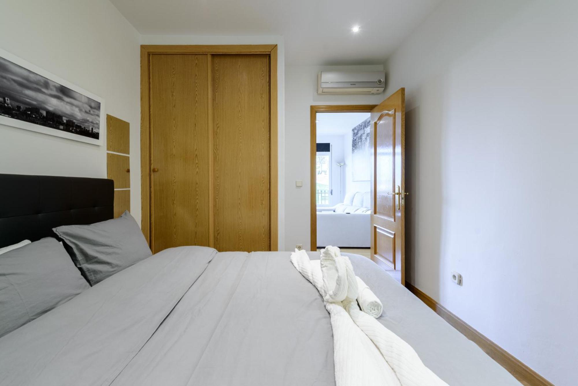 Amplio Piso En Madrid Centro Con Vistas Al Templo De Debod Apartment Exterior foto